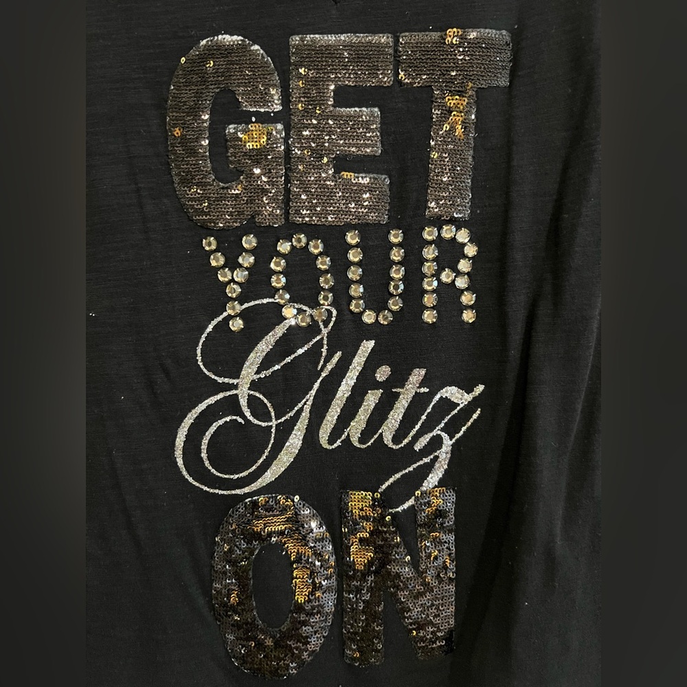 Express Black Sequin/Rhinestones V-Neck Short Sleeve Graphic Women's Top Medium